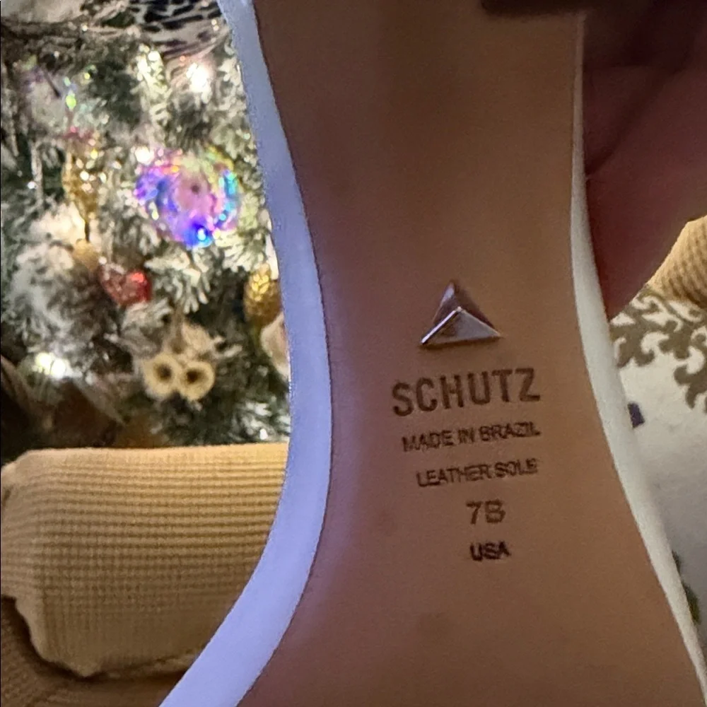 SCHUTZ Elegant White Heels